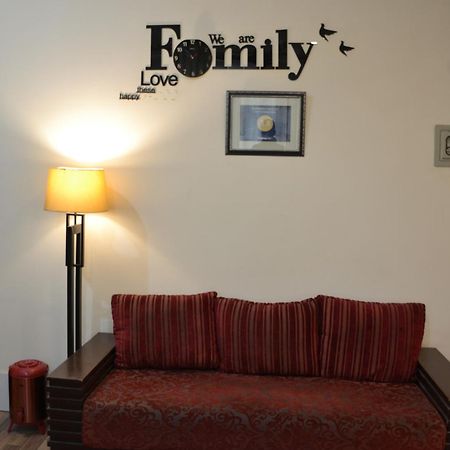 West End Lodges Neelum Dış mekan fotoğraf