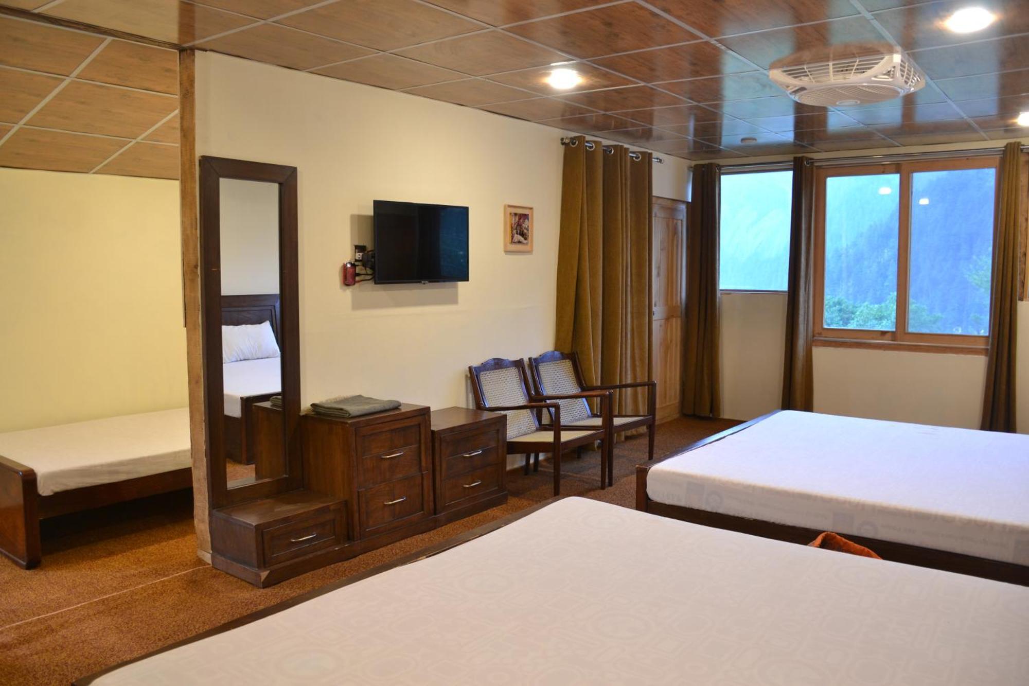 West End Lodges Neelum Dış mekan fotoğraf